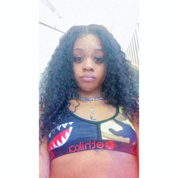 Tal Brownin || Rih's twin - Picture 11 of 17